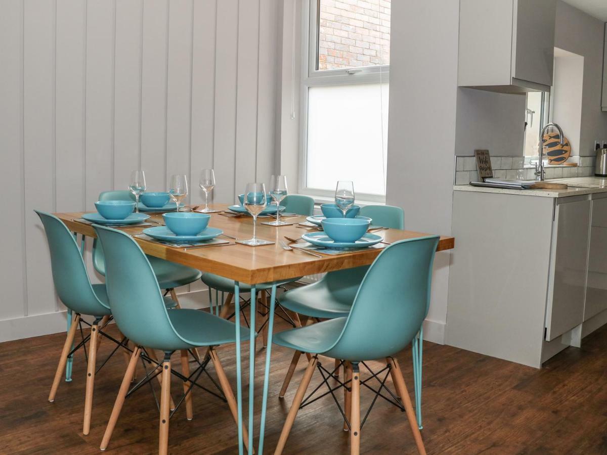 Number 7 Villa Lymington Luaran gambar