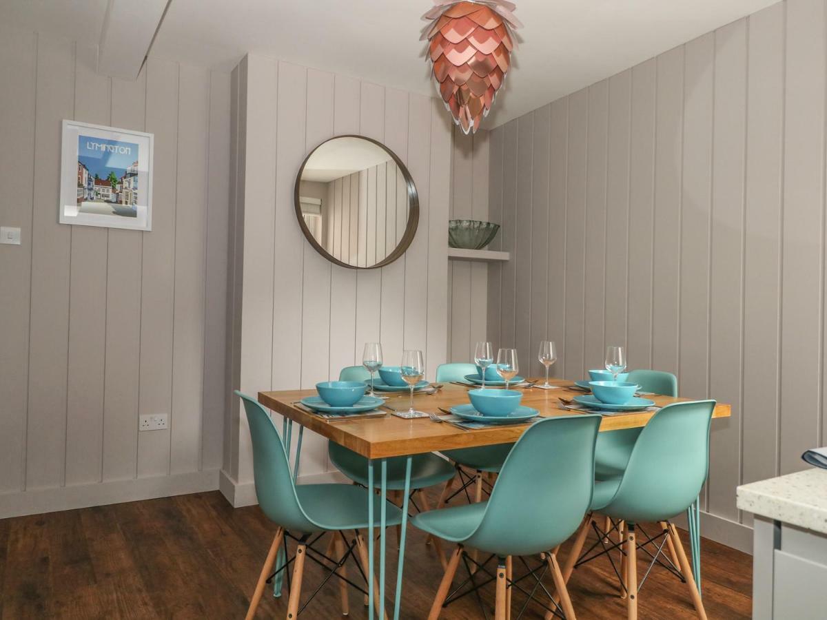 Number 7 Villa Lymington Luaran gambar