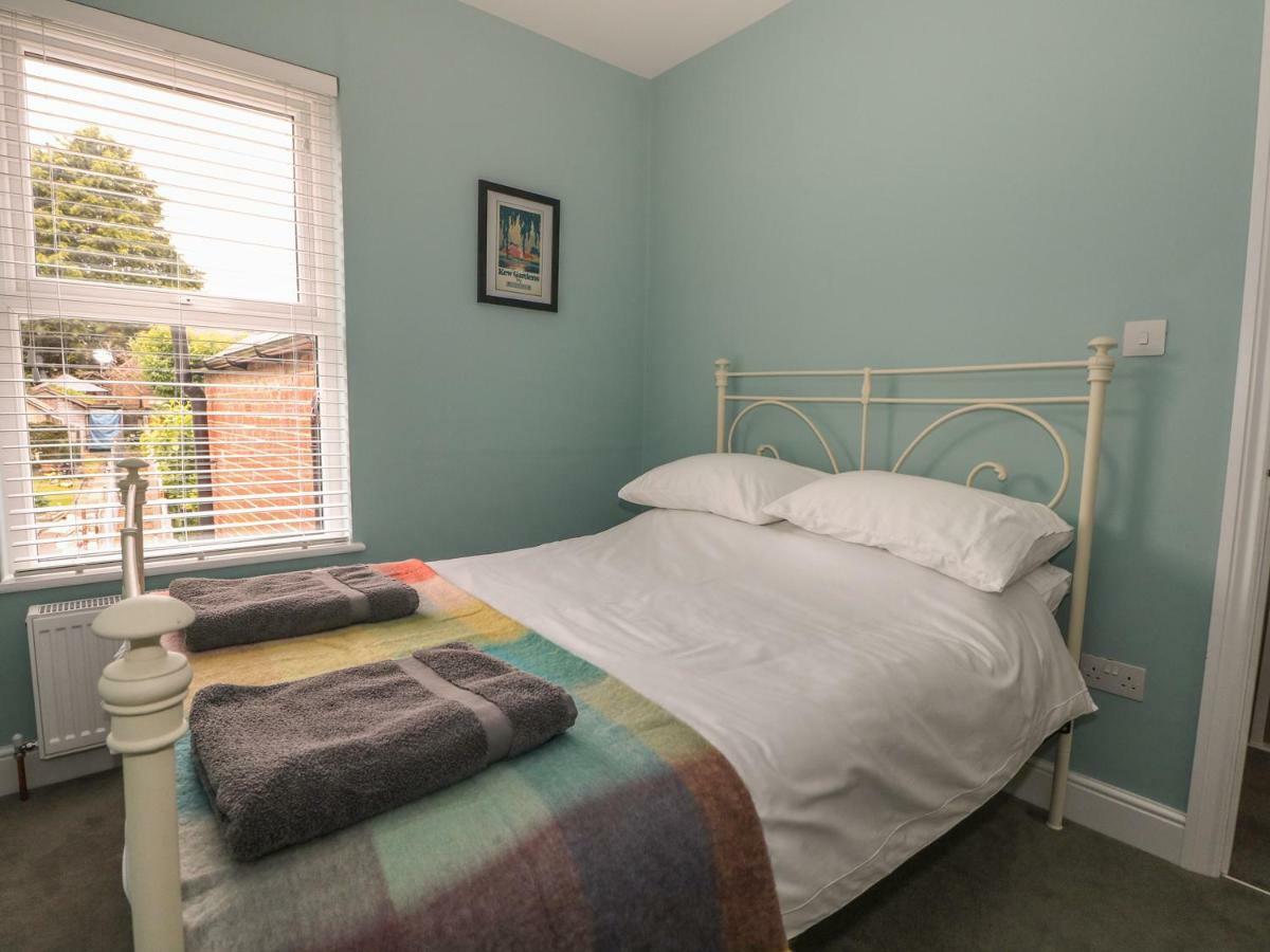 Number 7 Villa Lymington Luaran gambar